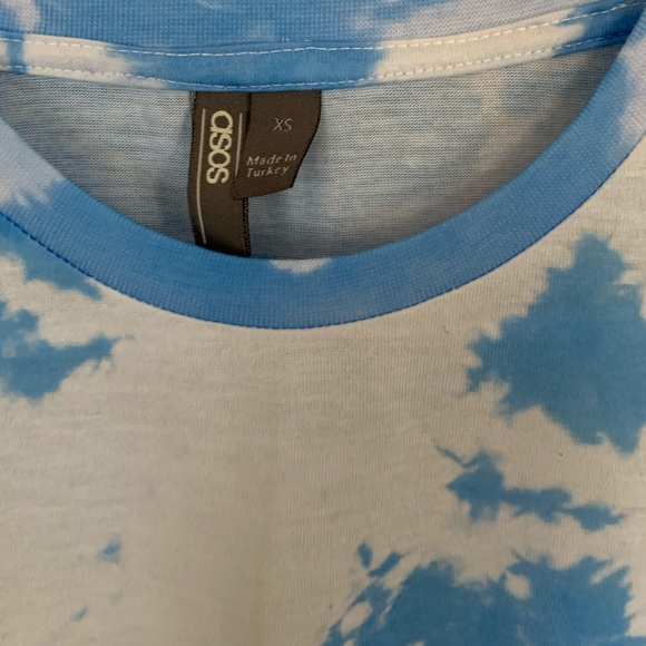 ASOS T-shirt - Picture 2 of 3